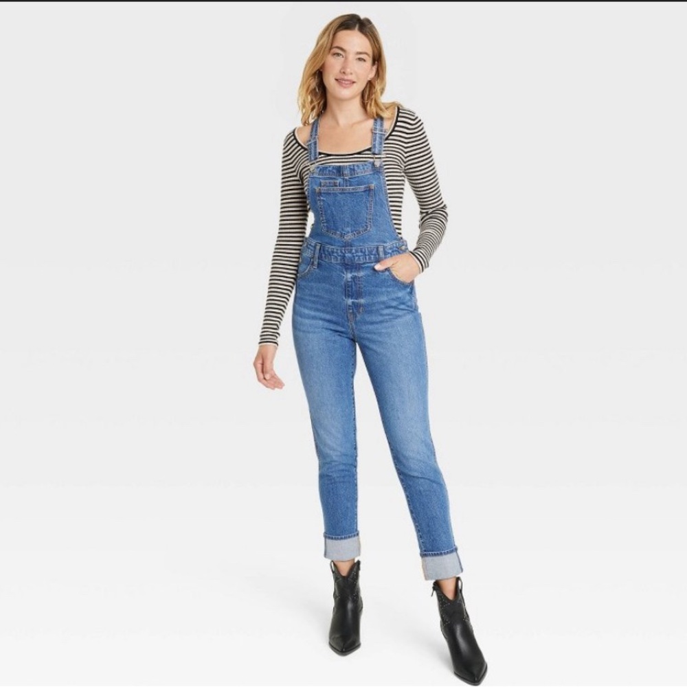 Universal Thread Women’s Denim Overalls